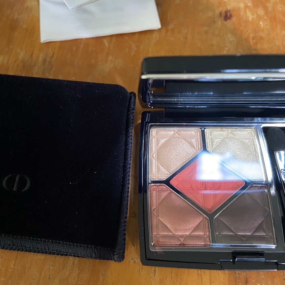 New Dior 5 COULEURS EYE SHADOW PALLET